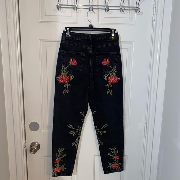 TopShop Moto Rose Print Mom Jeans - Picture 4 of 7